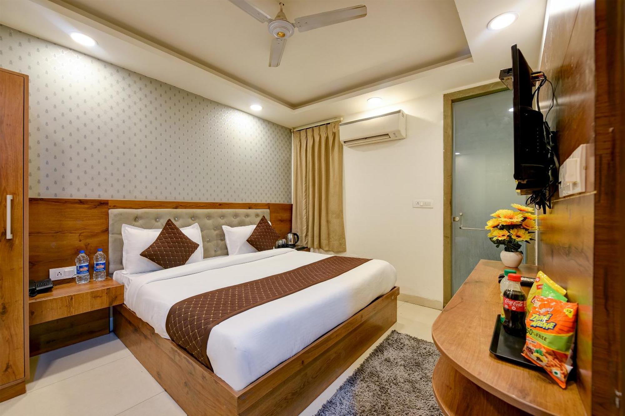 Glory Inn Near Delhi International Airport New Delhi Eksteriør bilde